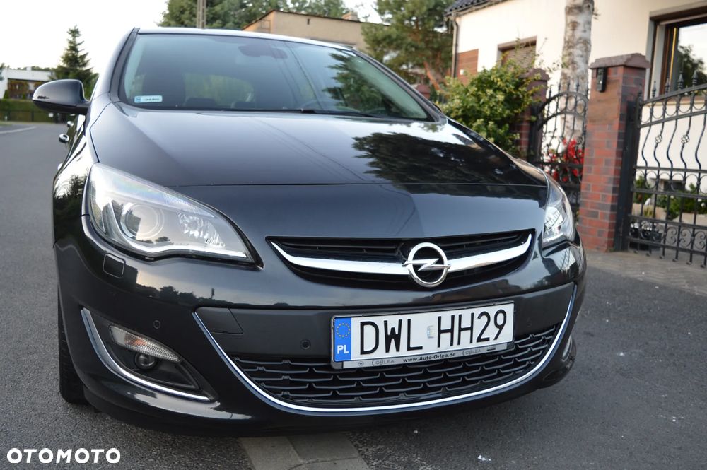 Opel Astra 1.4 Turbo Cosmo - 3