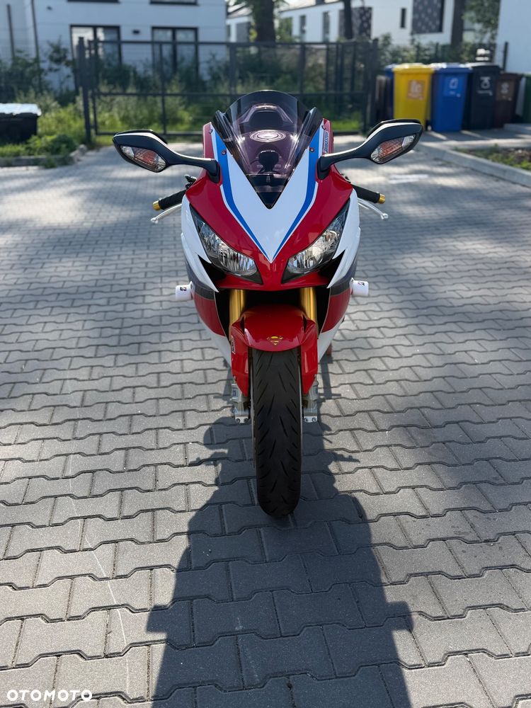 Honda CBR - 7