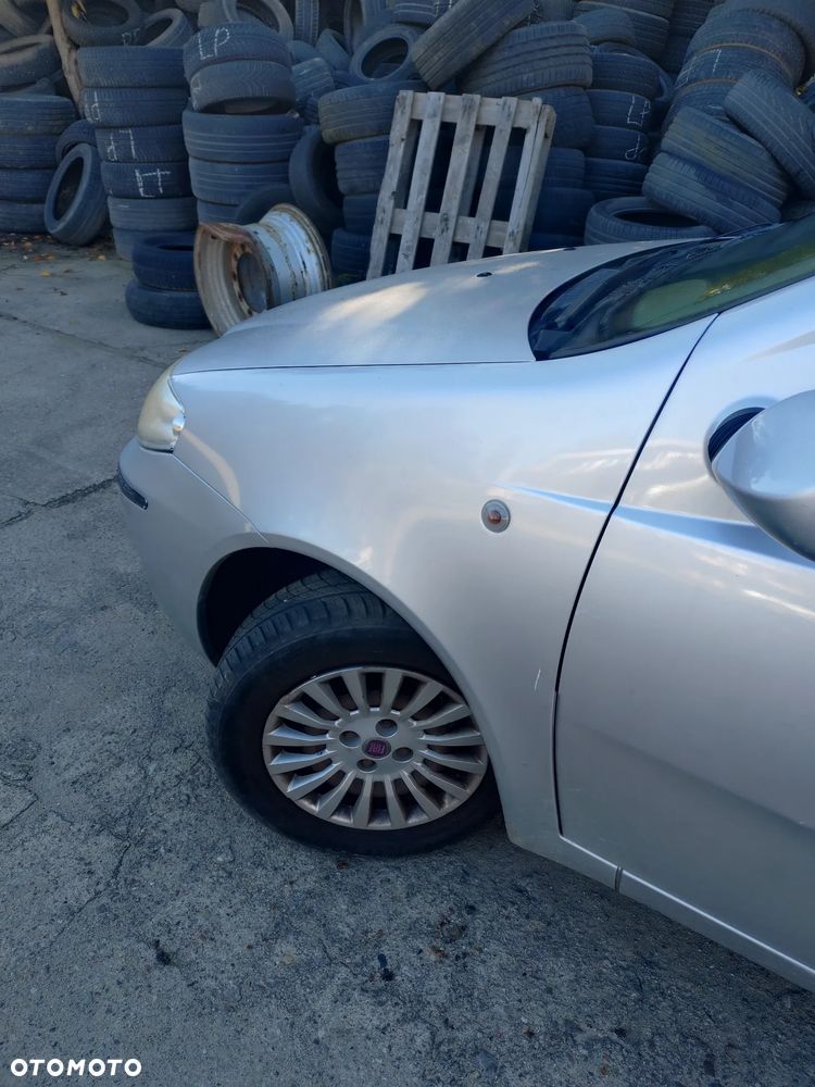 Fiat Punto 2010 photo 5