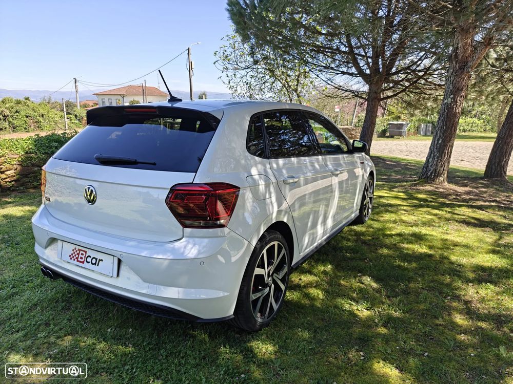 VW Polo 2.0 TSI GTI DSG - 12