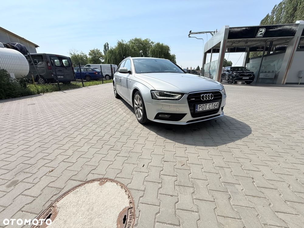 Audi A4 Avant 2.0 TDI Multitronic - 12
