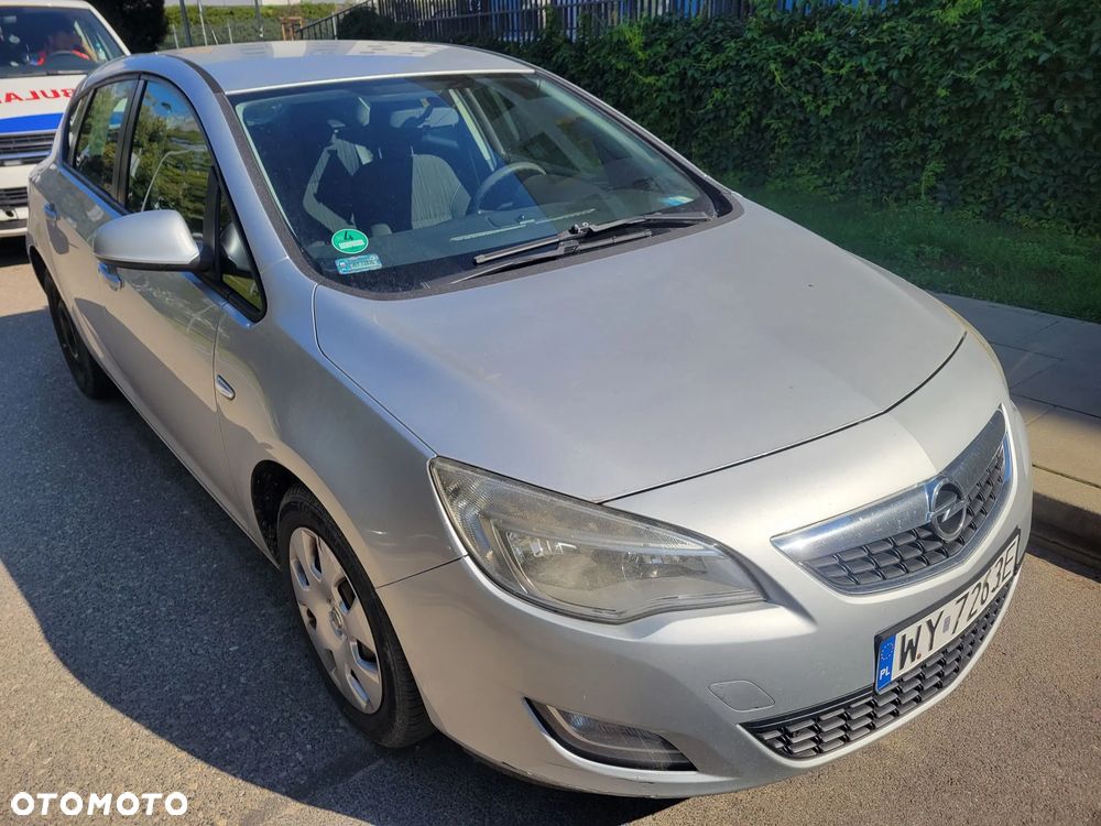 Opel Astra 1.7 CDTI - 2