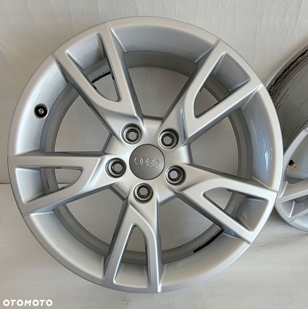 FELGI AUDI Q3 8U0 6,5X17 17 ET33 5X112 - 3