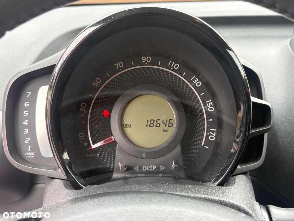 Toyota Aygo 1.0 VVT-i Color Edition - 10