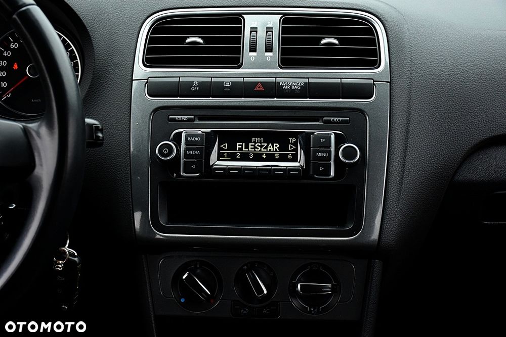 Volkswagen Polo 1.4 16V Comfortline CityLine - 21