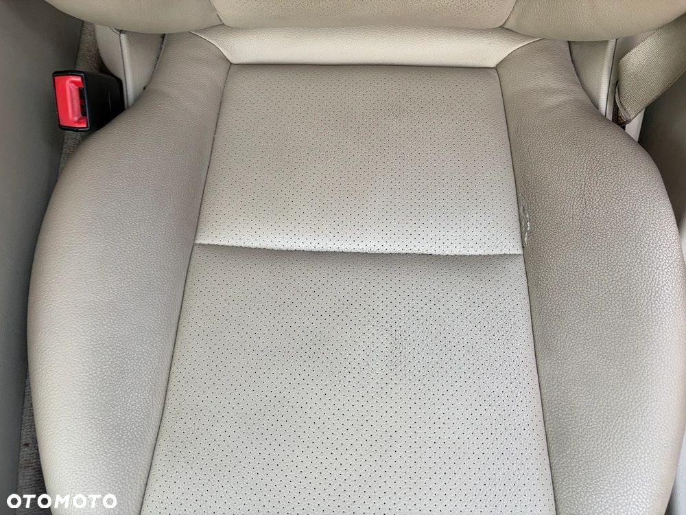 Mercedes-Benz Klasa C - 18