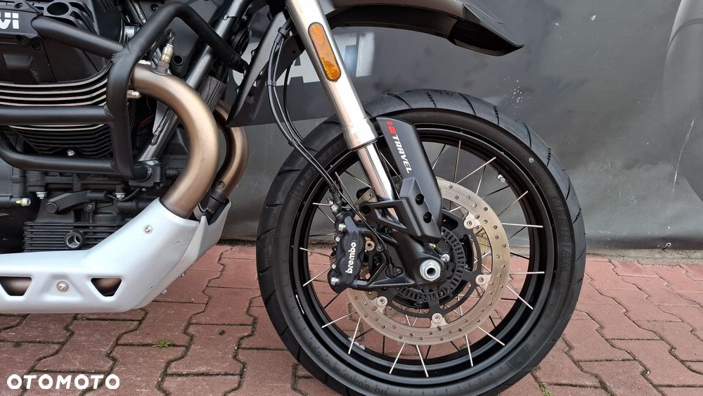 Moto Guzzi V85 - 15
