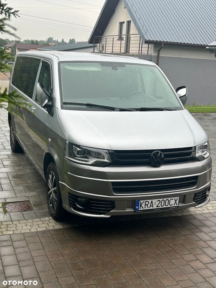 Volkswagen Caravelle - 6