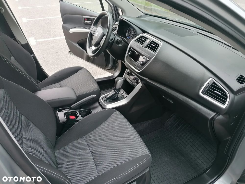 Suzuki SX4 S-Cross 1.6 VVT CVT 4x2 Comfort+ - 10