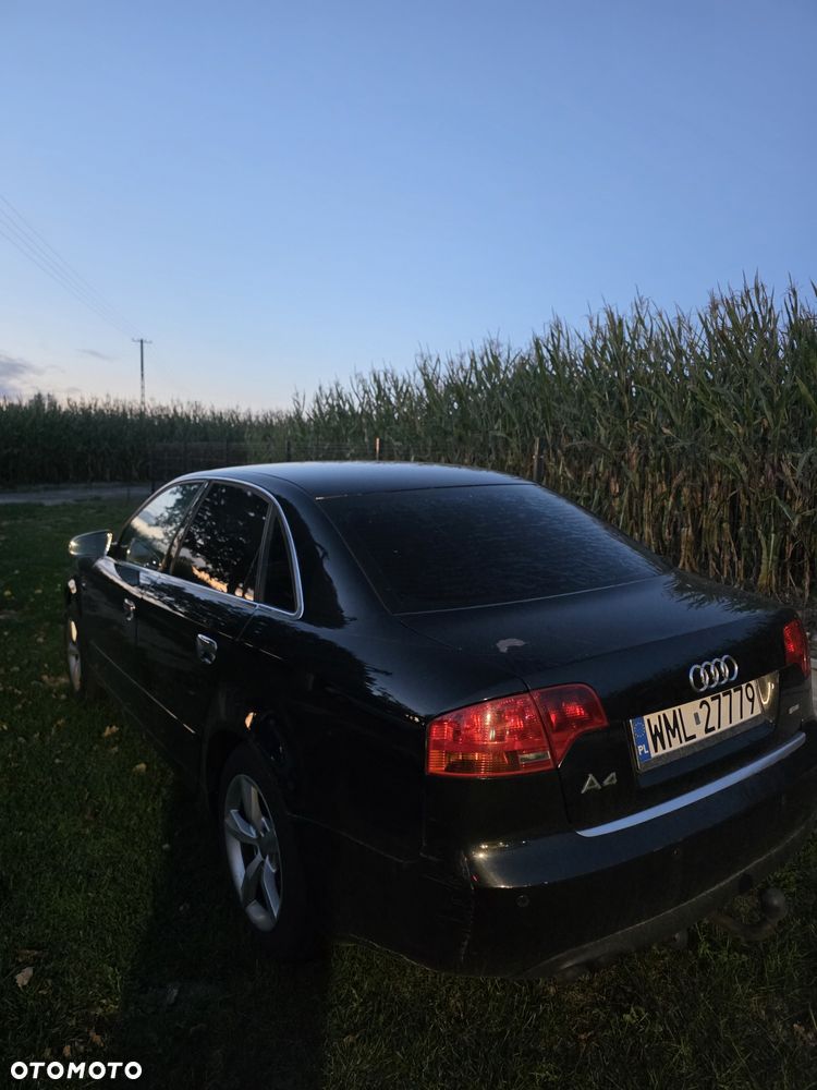Audi A4 Limousine
