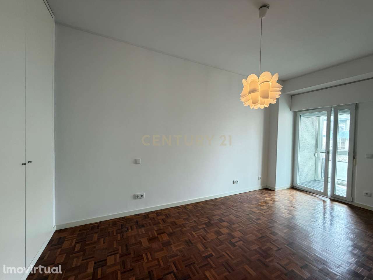 T2 Remodelado com 2 wc e com Varanda em São Domingos de Benfica - Grande imagem: 3/40