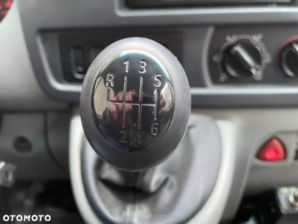 Renault Master - 19