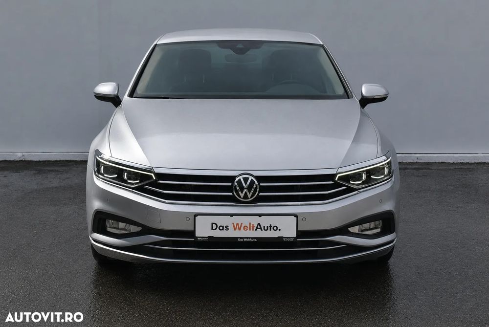 Volkswagen Passat 2.0 TDI DSG Comfortline - 10