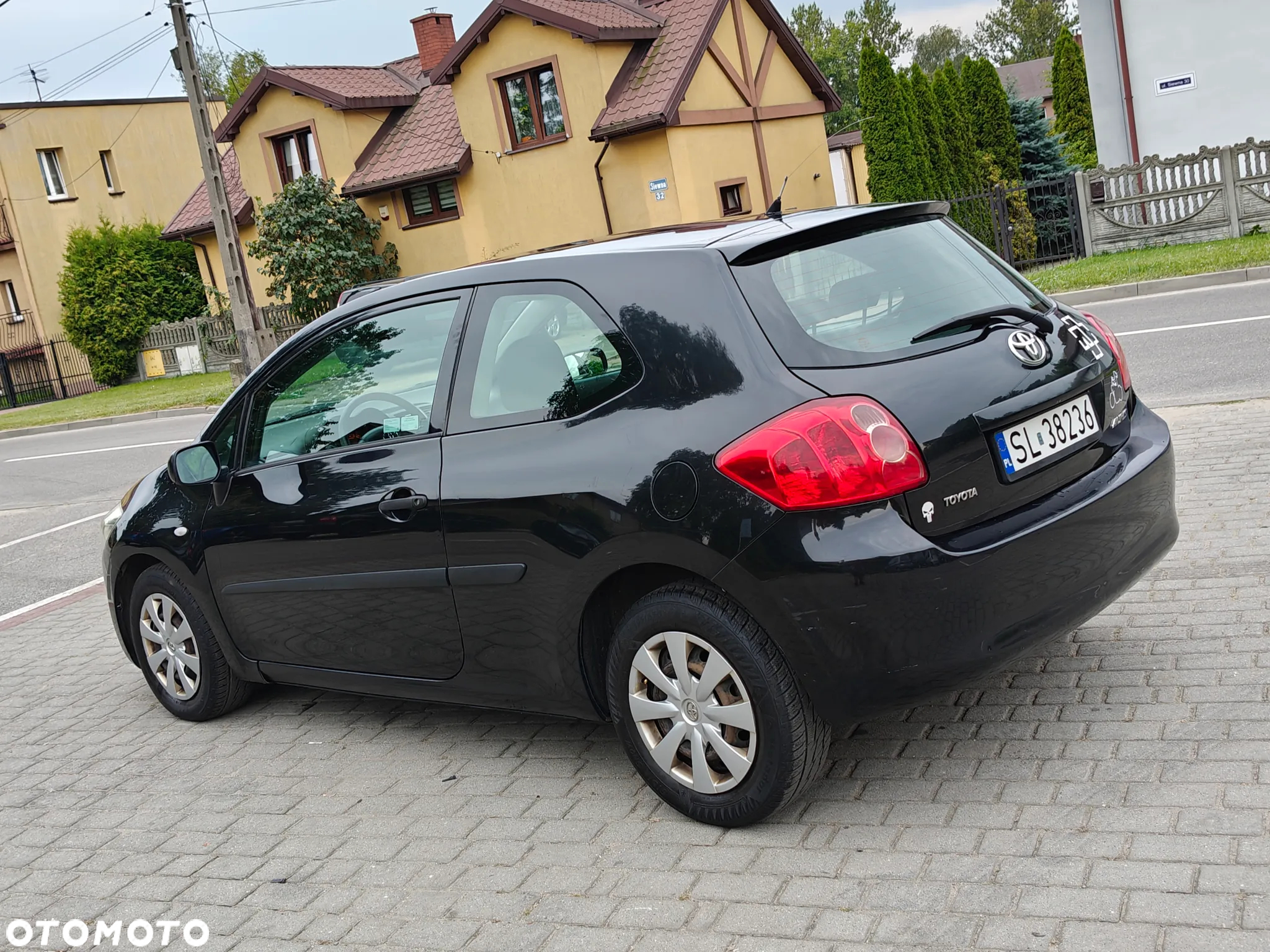 Toyota Auris 1.4 D-4D Luna - 16