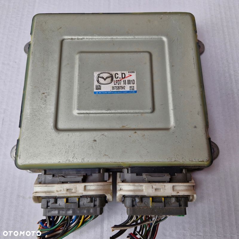 KOMPUTER SILNIKA MAZDA LFD718881D E6T53975H2 - 1