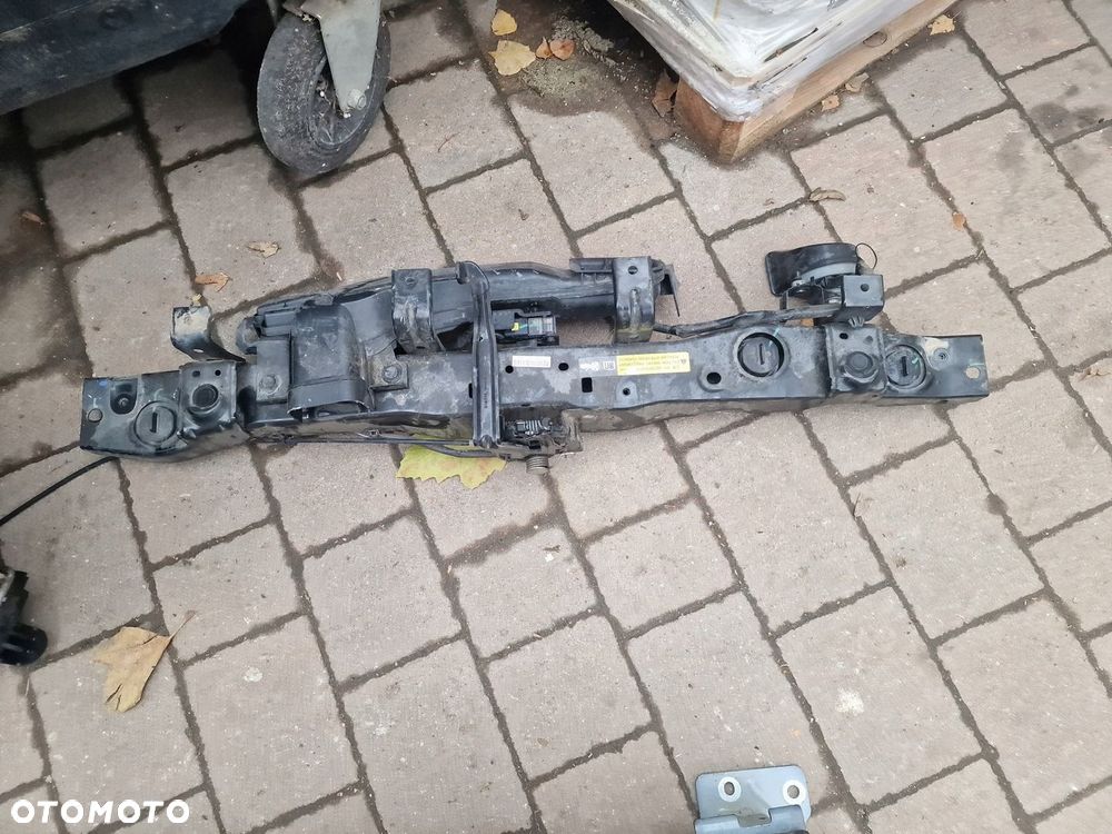 PAS PRZEDNI BELKA RADAR CHŁODNICA NISSAN MICRA K14 - 3