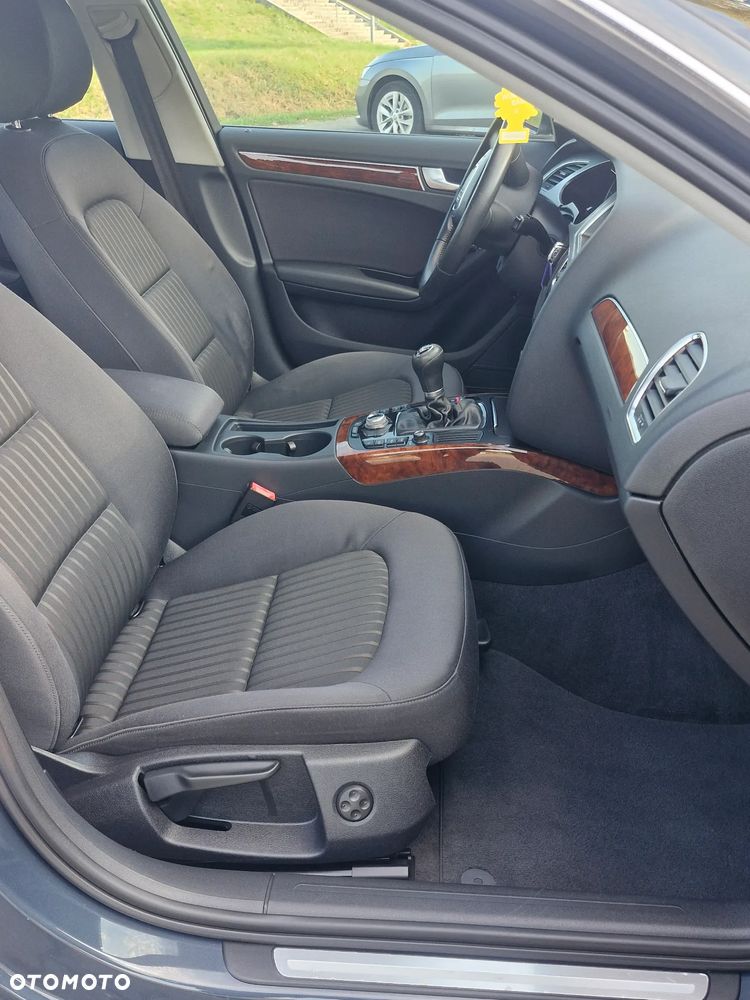 Audi A4 Limousine 2.0 TDI DPF S line Sportpaket - 23