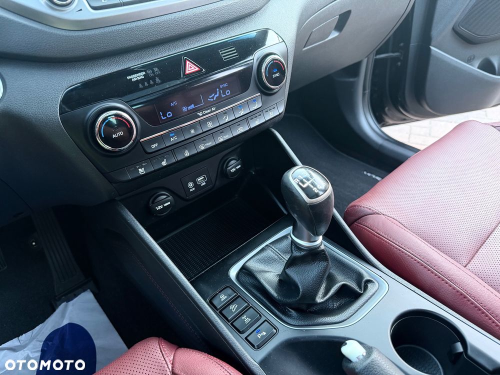 Hyundai Tucson 2.0 CRDi 4WD Intro Edition - 40