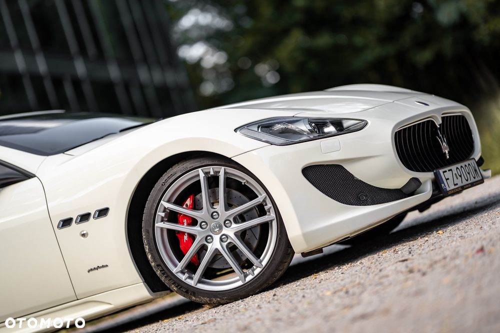Maserati GranCabrio Sport - 6