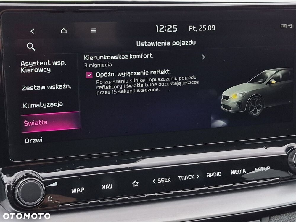Kia Ceed 1.6 CRDi mHEV L Business Line - 27