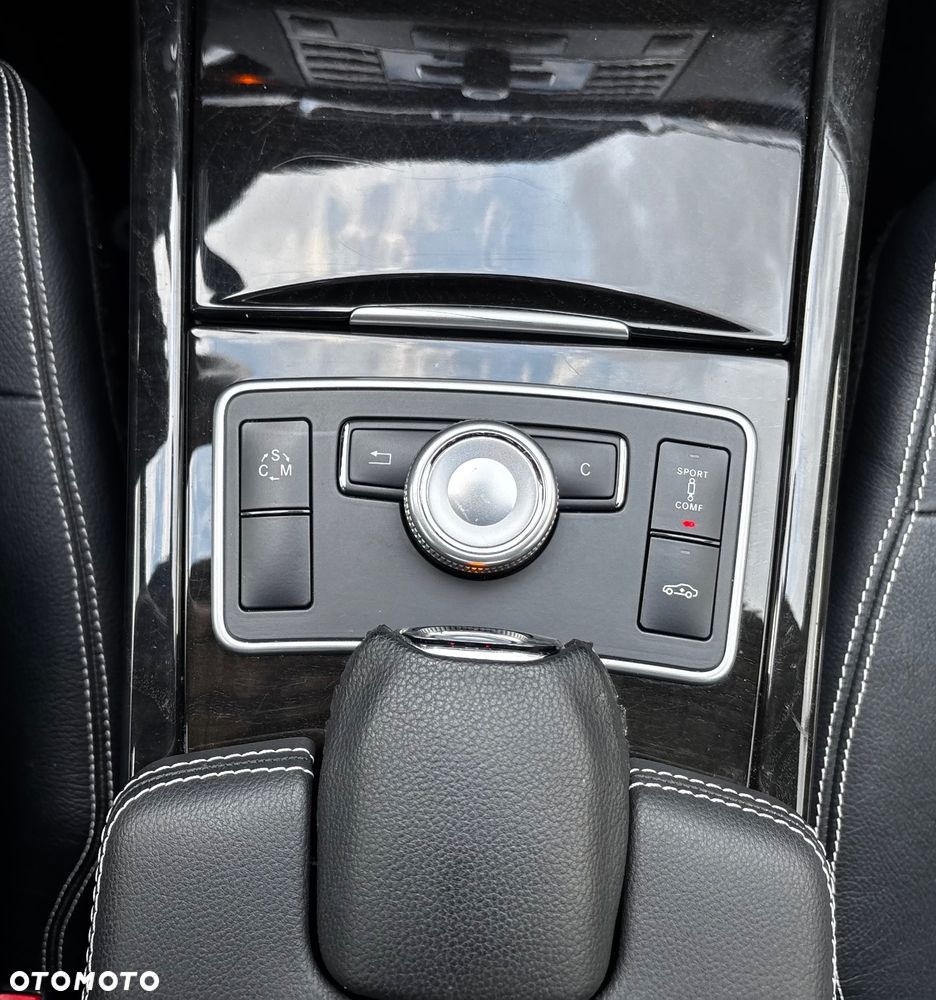 Mercedes-Benz Klasa E 500 Avantgarde - 16