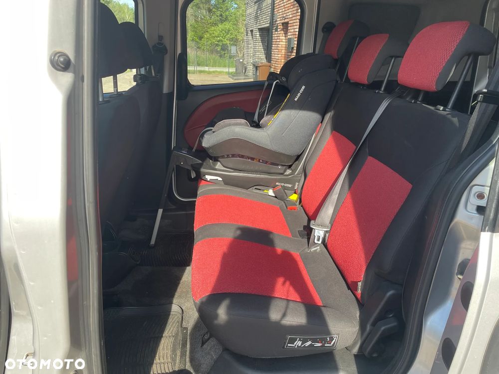 Fiat Doblo 2.0 Multijet 16V Emotion - 13