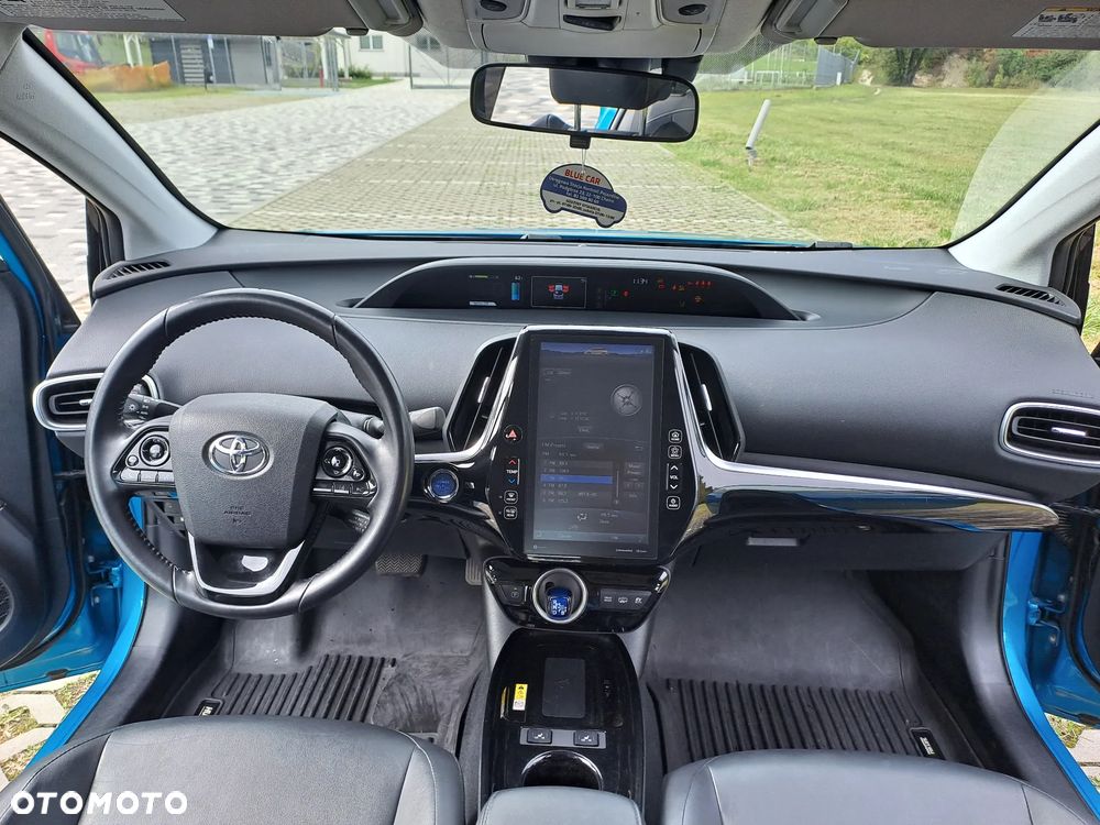 Toyota Prius 1.8 HSD Premium - 20
