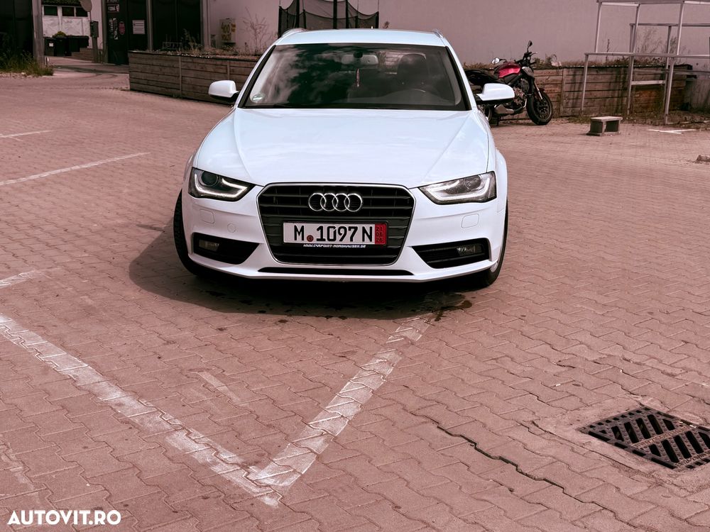 Audi A4 Limuzina 2.0 TDI DPF multitronic Attraction - 2