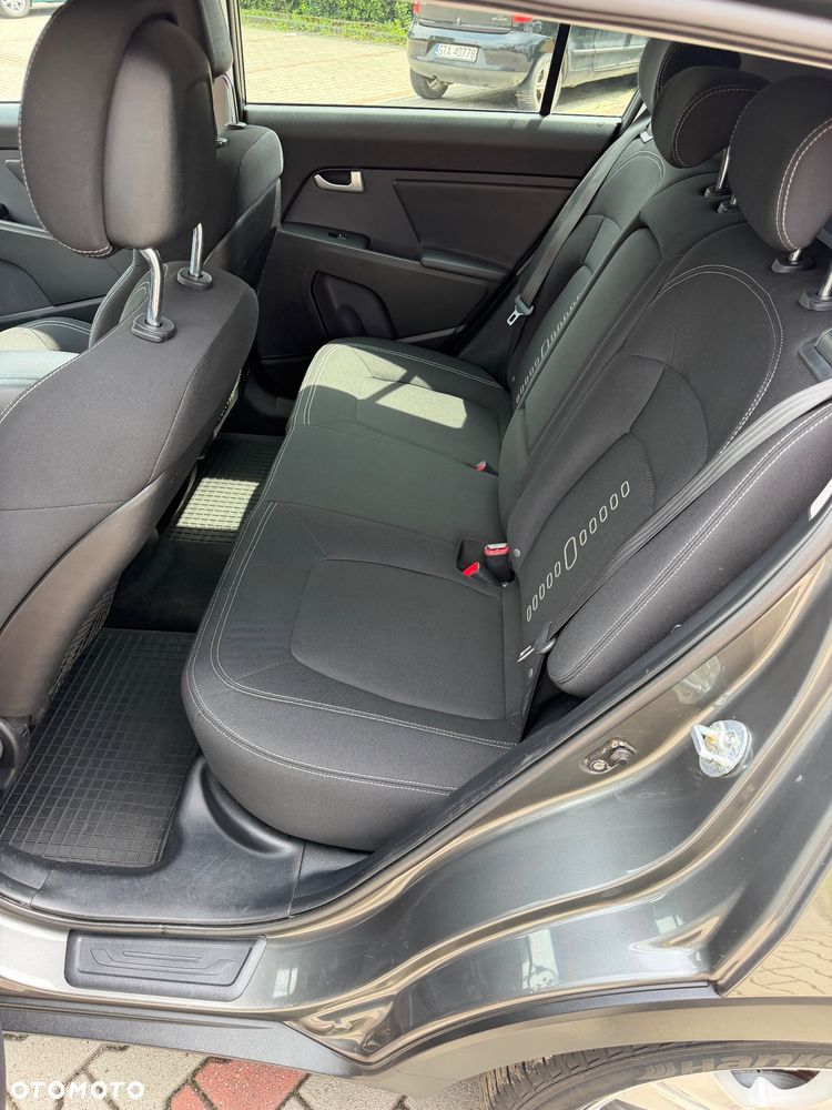 Kia Sportage 1.6 GDI L 2WD - 8