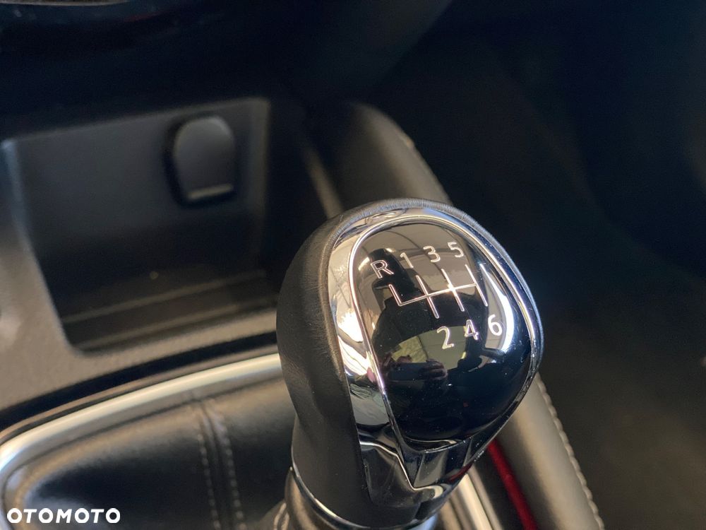 Nissan Qashqai 1.2 DIG-T Tekna EU6 - 30