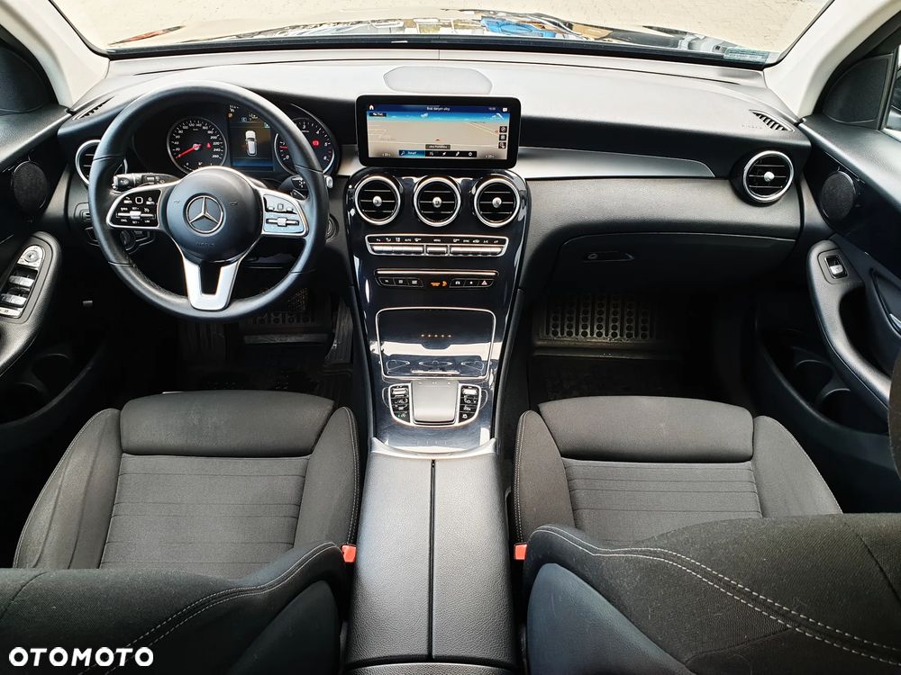 Mercedes-Benz GLC 200 d 4-Matic Business Edition - 9