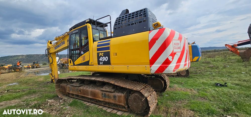 Excavator pe șenile Komatsu PC 490 NLC. PC490 - 2