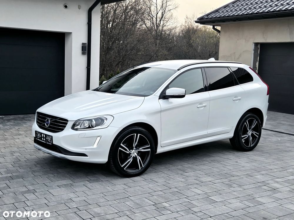 Volvo XC 60 D4 Geartronic Summum - 9