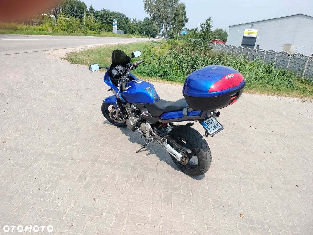 Honda Hornet - 4