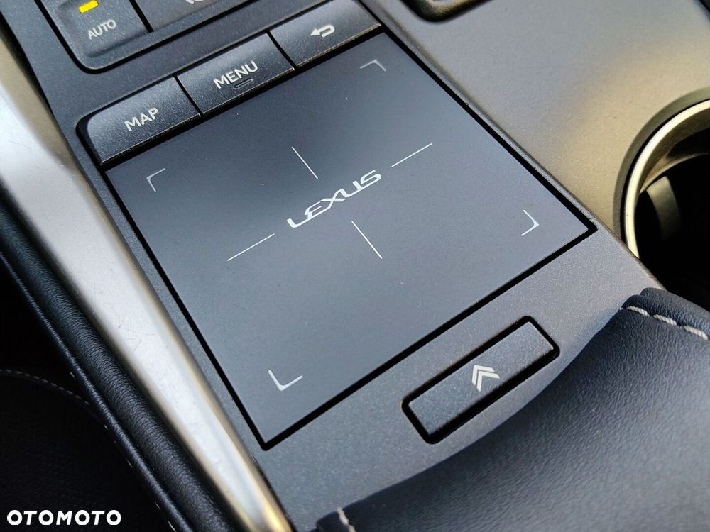Lexus NX 300 Optimum AWD - 18