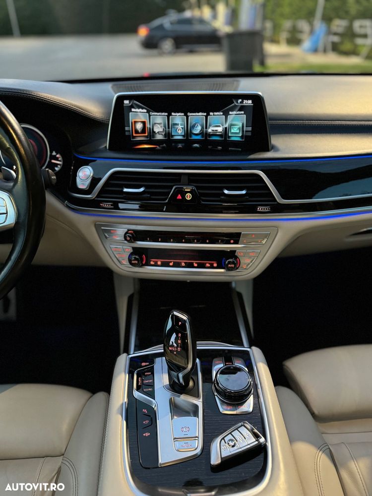 BMW Seria 7 - 15