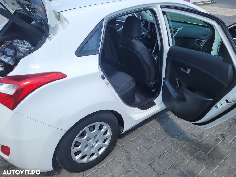 Hyundai i30 1.4 MPi Classic - 21