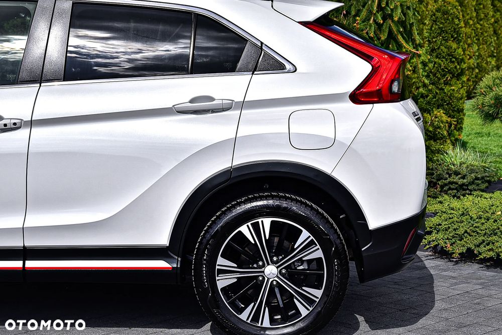 Mitsubishi Eclipse Cross 1.5 T-MIVEC ClearTec CVT 4WD Diamant Edition Plus - 13