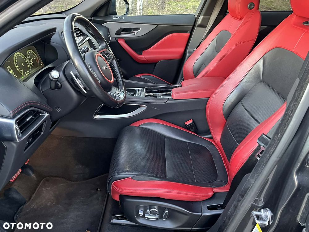 Jaguar F-Pace 3.0 V6 AWD S - 9
