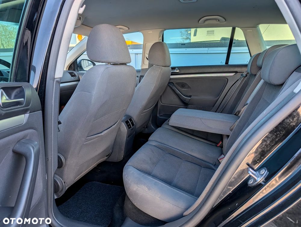 Volkswagen Golf 1.9 TDI DSG Comfortline - 8