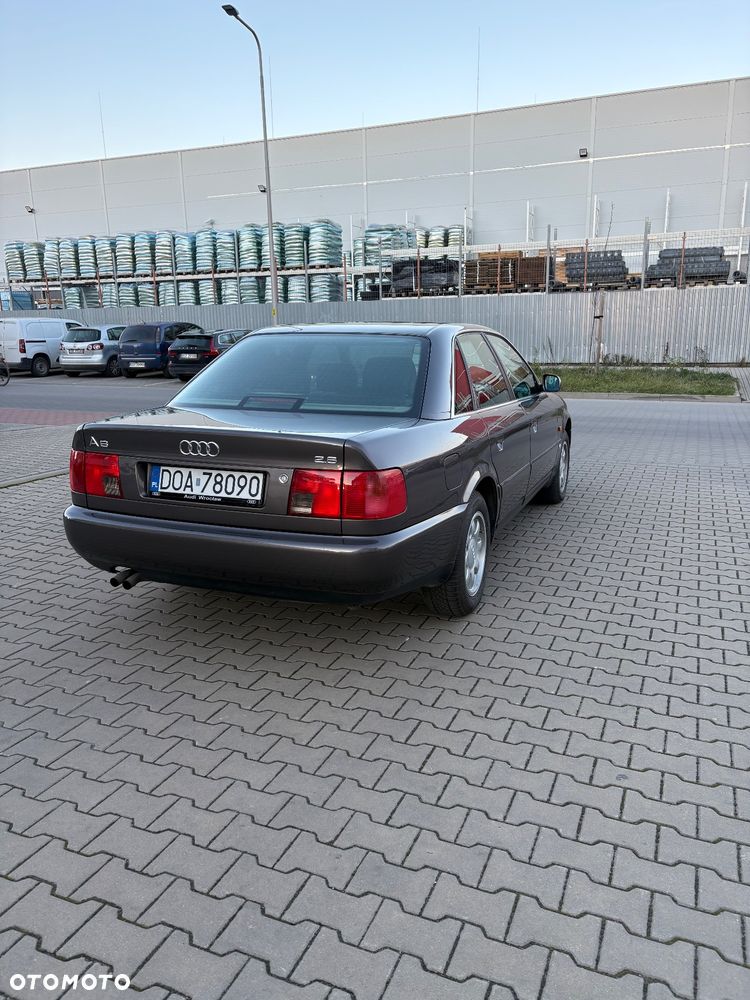 Audi A6 Limousine 2.8 - 6