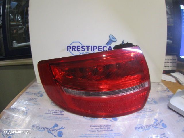 Farol Tras 8P4945095E AUDI A3 2009 1.9TDI 105CV 3P CINZA ESQ ORIGINAL - 1