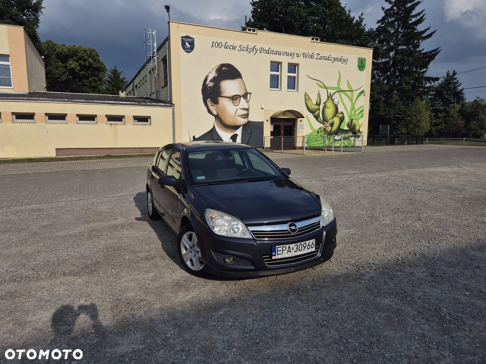 Opel Astra 1.6 - 8