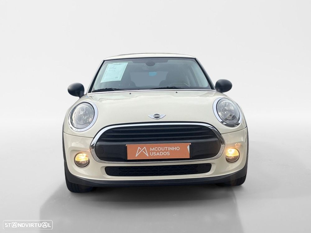 MINI 3 Portas One D - 8