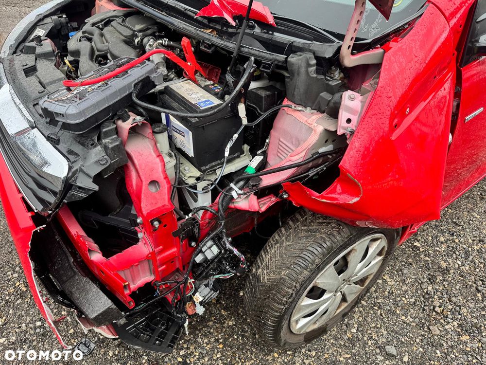 Peugeot 108 VTI 72 Top Allure - 13