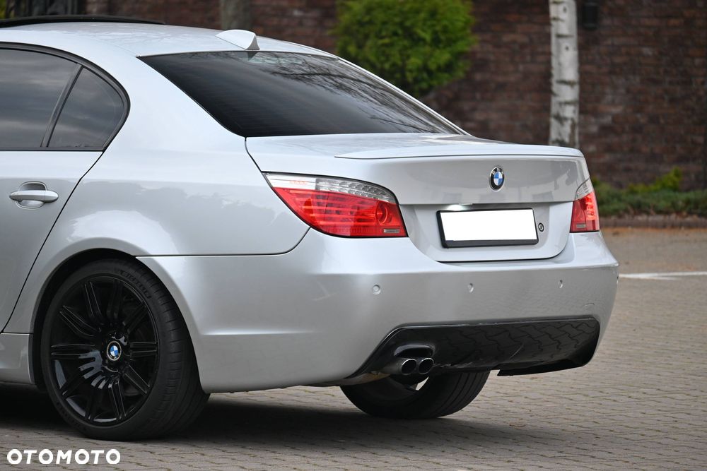 BMW Seria 5 530i - 11