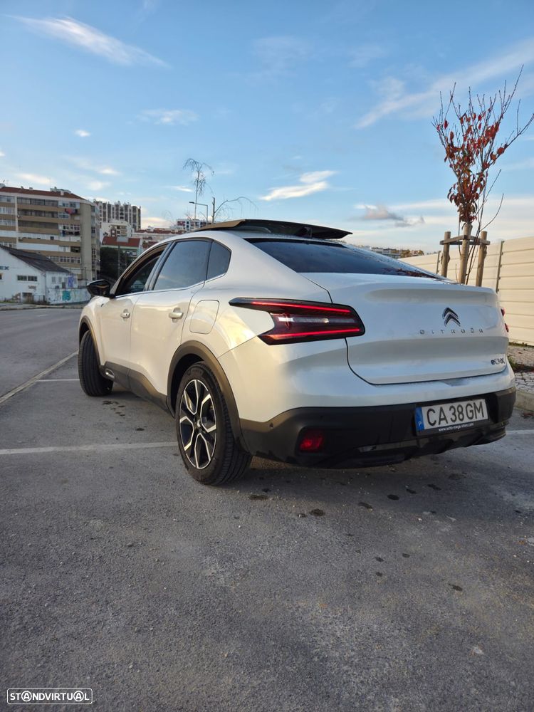 Citroën e-C4 X Shine - 3