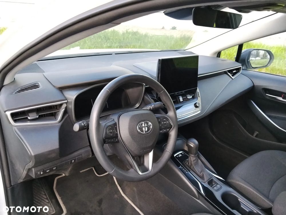 Toyota Corolla 1.8 Hybrid Comfort - 11