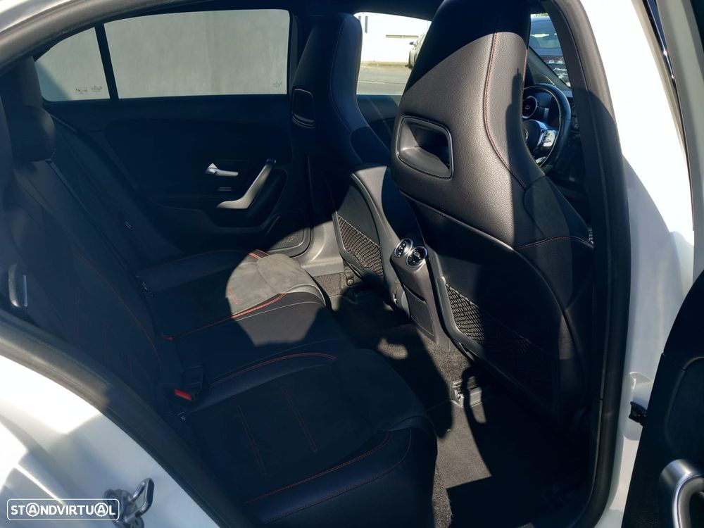 Mercedes-Benz A 180 d AMG Line Aut. - 22
