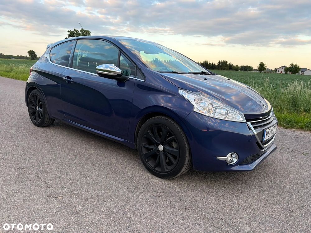 Peugeot 208 1.6 THP Allure - 11